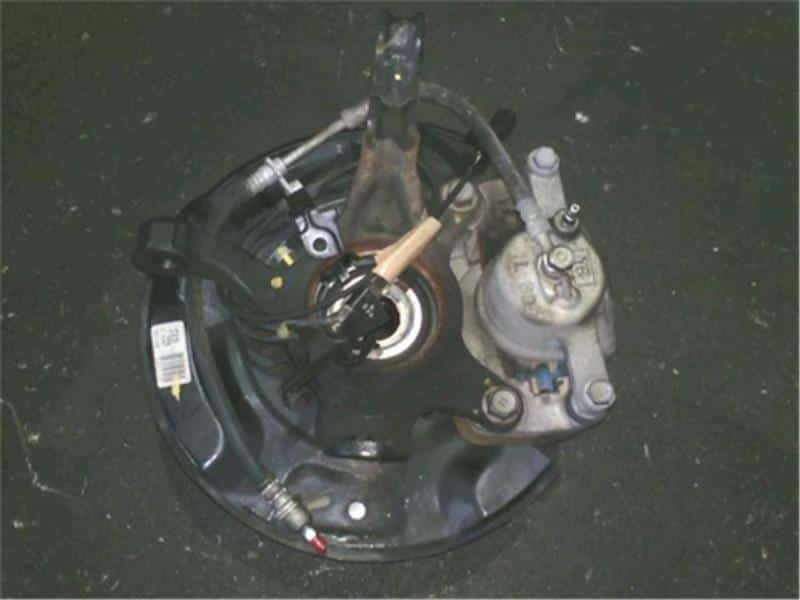 Front Left Knuckle Hub Assembly TOYOTA Aqua 2012 DAA-NHP10